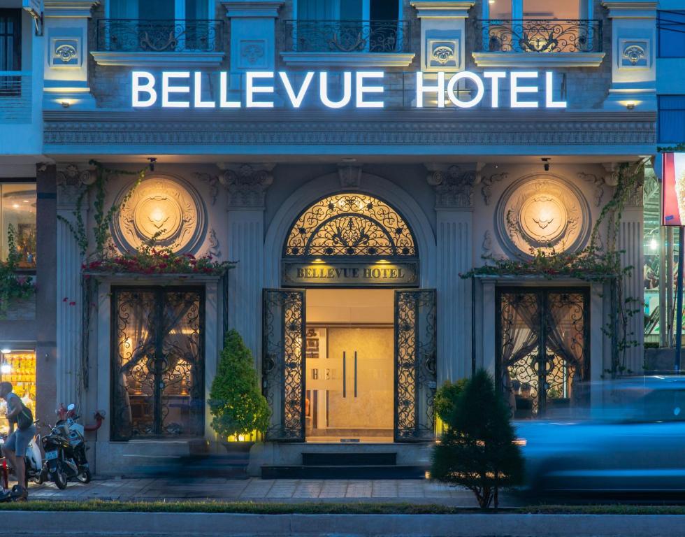 Bellevue Hotel, Top Khách Sạn Gần Hòn Chồng Nha Trang, Tiện Nghi Hiện Đại, Giá Tốt