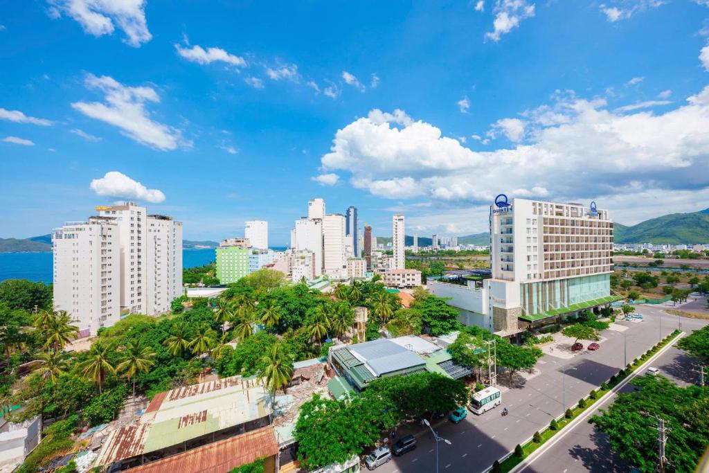 D26 Nha Trang Hotel, Khách Sạn D26 Nha Trang Giá Rẻ, Đặt Phòng Ngay Để Ngắm Hoàng Hôn Biển Từ Ban Công