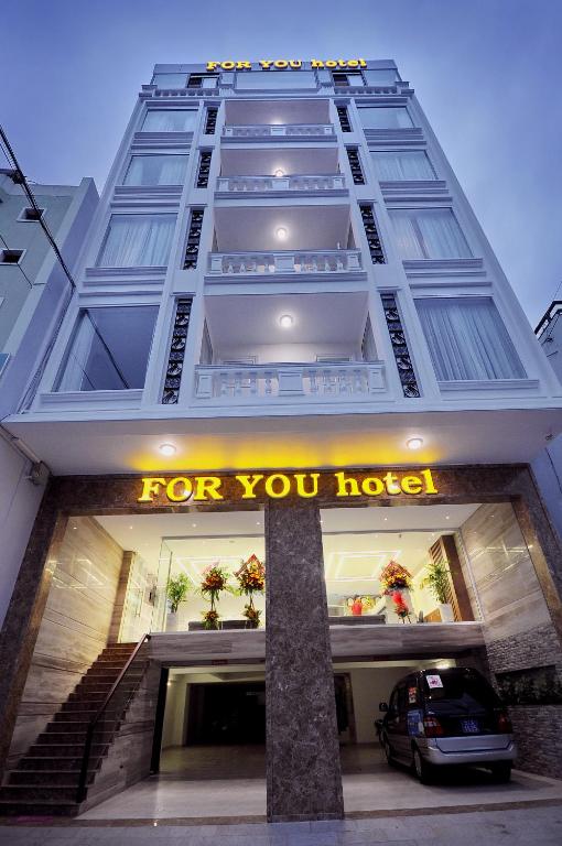 Khách sạn Nha Trang gần Hòn Chồng yên tĩnh nhất, For You Hotel đang dẫn đầu