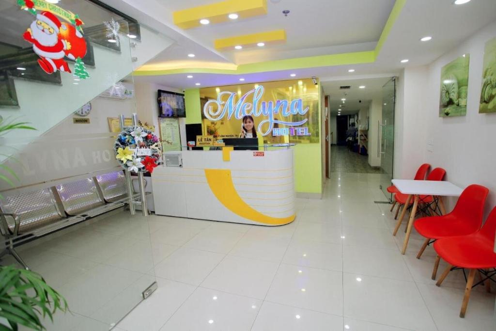 Melyna Hotel Nha Trang Beach Giá Rẻ, Beachfront 3 Sao Gần Louisiane Brewhouse