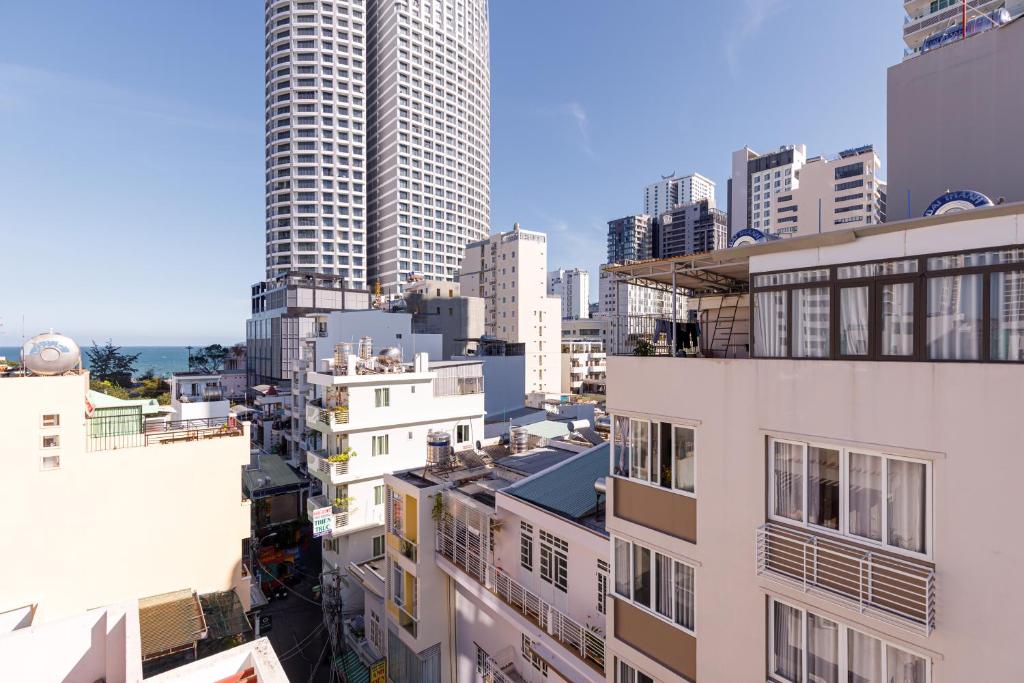 Review Chi Tiết Moschino HT Nha Trang: Sạch Sẽ, Thân Thiện Gần Biển Và Các Điểm Tham Quan Trung Tâm