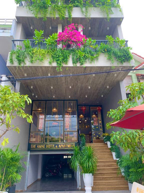 The Shine Hotel & Apartment, khách sạn nghỉ dưỡng giá rẻ cho du lịch tự túc Đà Nẵng