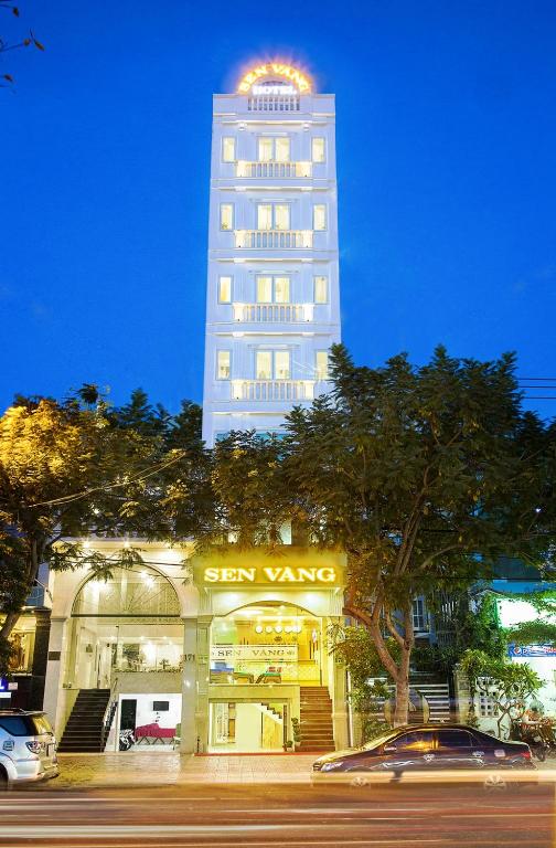 Sen Vàng Hotel Đà Nẵng, khách sạn giá rẻ với phòng nghỉ thoáng mát