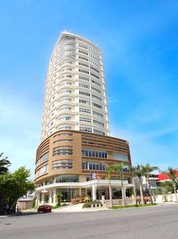 Sandals Stay Hotel Đà Nẵng, khách sạn hiện đại gần biển Thanh Bình