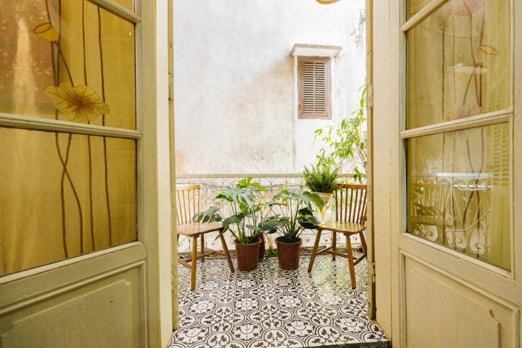 Unique Apartment Hà Nội, không gian riêng tư và yên tĩnh trên con phố đẹp nhất thủ đô