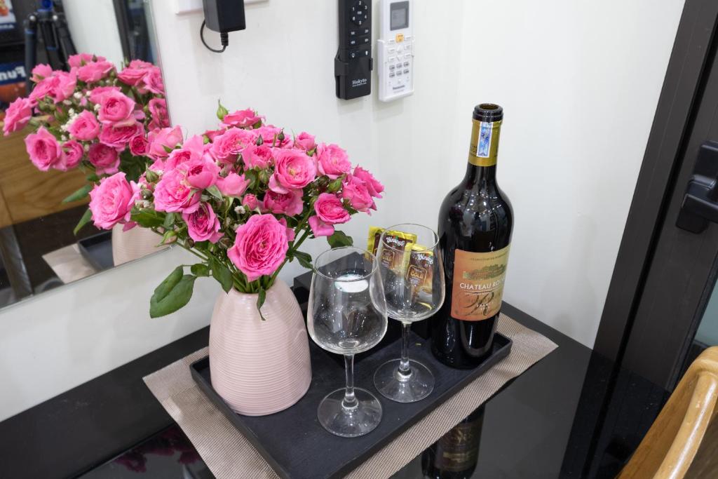 Sun Street Hotel By Vega Hà Nội, căn hộ sang trọng gần Bảo tàng Dân tộc học và các điểm du lịch nổi bật