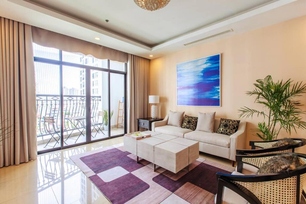 Chi’s House Royal City Hà Nội, Căn Hộ 2 Phòng Ngủ Có Hồ Bơi Riêng, Ban Công Rộng