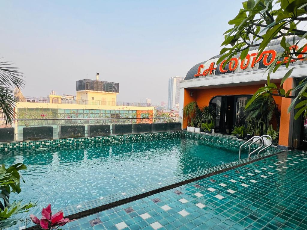 Hotel du Monde Art Hà Nội, điểm check-in hot gần phố cổ và Hồ Hoàn Kiếm