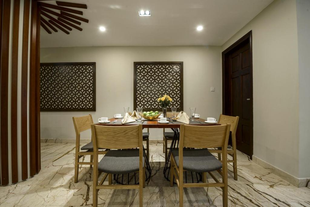 Khách Sạn Boutique Hà Nội Giá Tốt, Gần Hồ Hoàn Kiếm, Phố Cổ, Sang Trọng Và Lãng Mạn