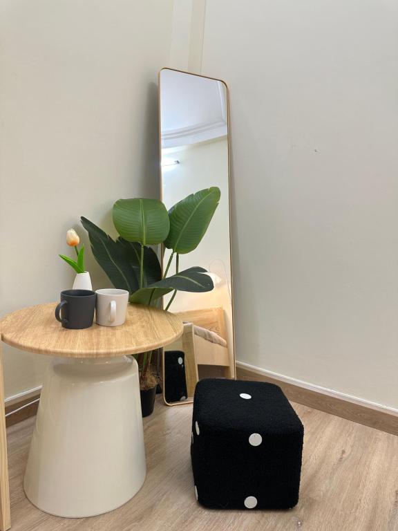 Panda Homestay Hà Nội, Nơi Nghỉ Dưỡng Thanh Lịch Cho Người Yêu Vẻ Đẹp Tinh Giản