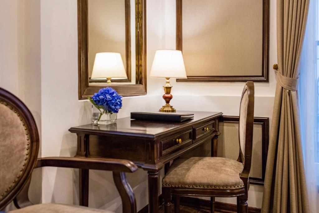 Alisa Hotel & Spa Hà Nội, Khách Sạn Lãng Mạn, Trải Nghiệm Tinh Tế Gần Hồ Hoàn Kiếm Và Nhà Hát Múa Rối Thăng Long