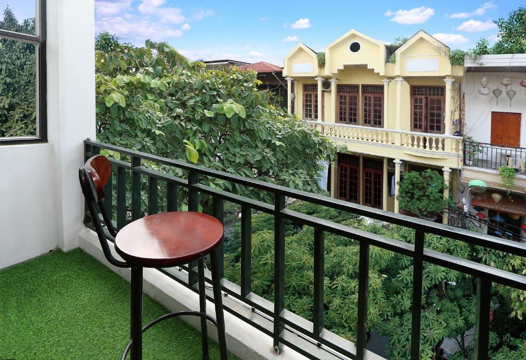 Khám Phá Hanoi House Hà Nội: Cốm Làng Vòng Miễn Phí, Ban Công View Hồ Gươm Tim Tan Chảy